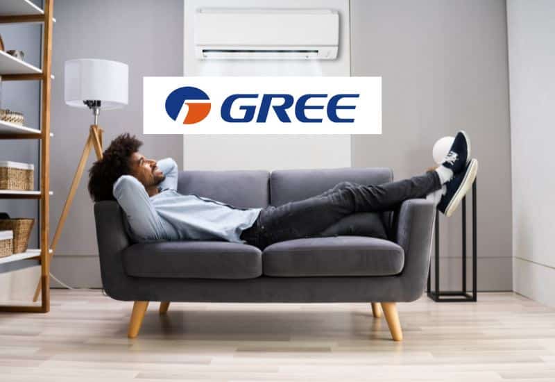 climatisation dans un salon avec homme qui dort et logo gree